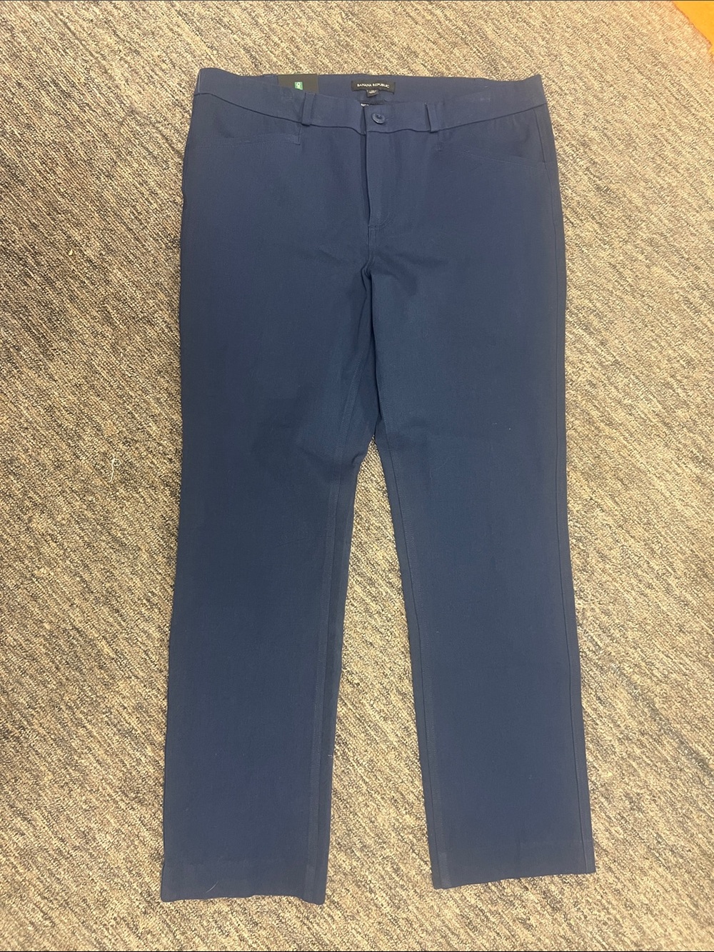Banana Republic woman’s Slim Straight Pant Navy size 12 NWT